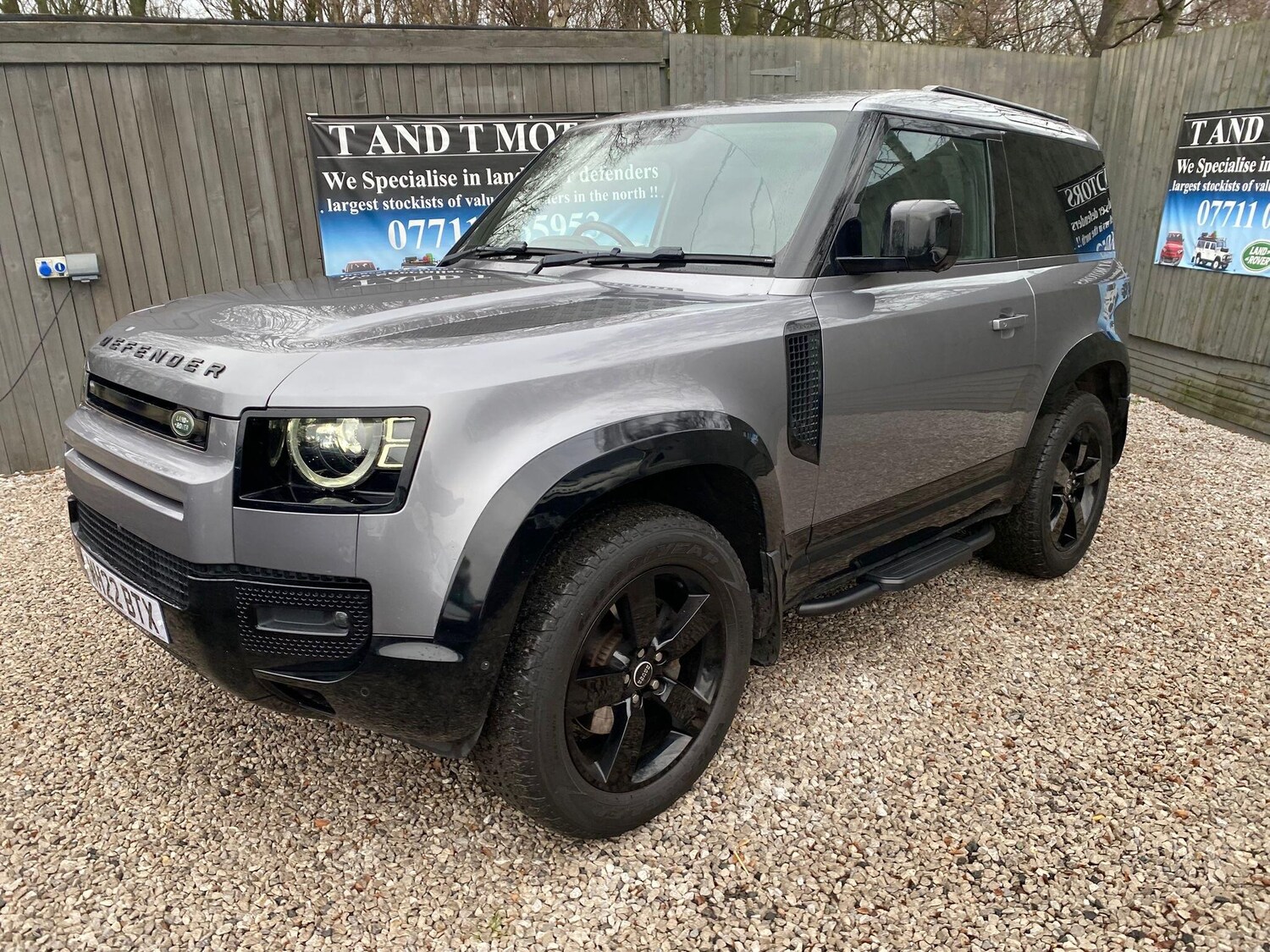 Used Land Rover Defender 90 for sale - 77190876: Photo 19