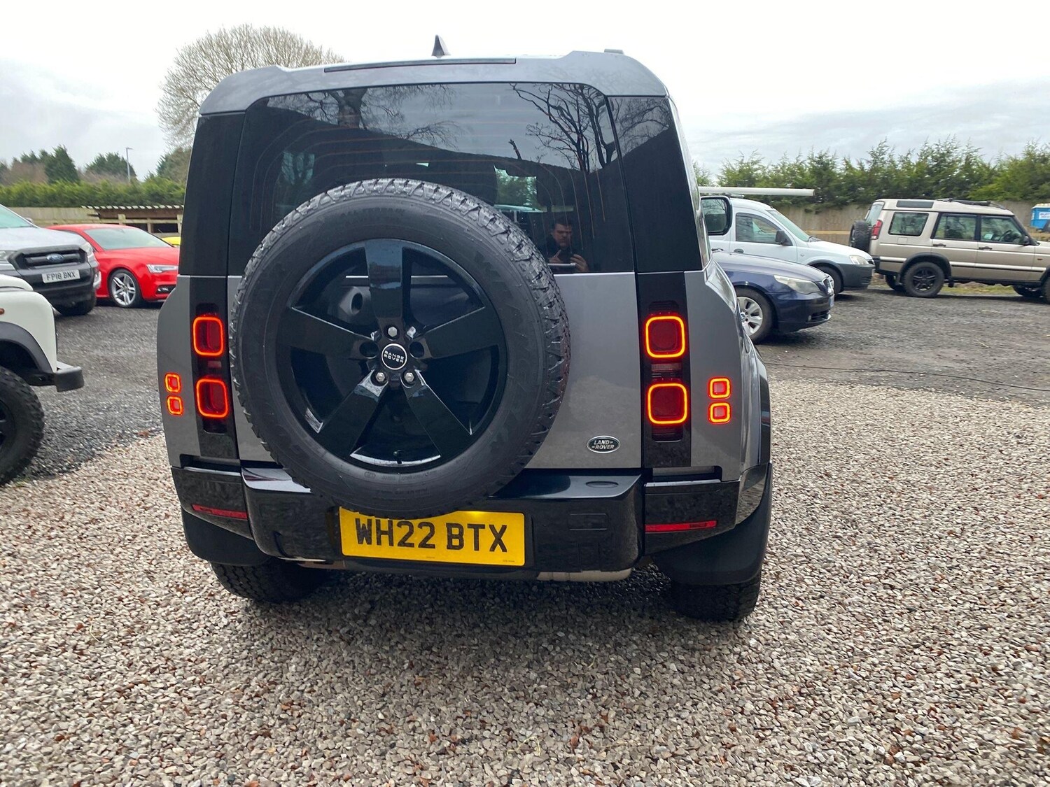 Used Land Rover Defender 90 for sale - 77190876: Photo 42