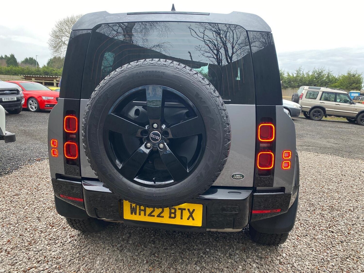 Used Land Rover Defender 90 for sale - 77190876: Photo 43