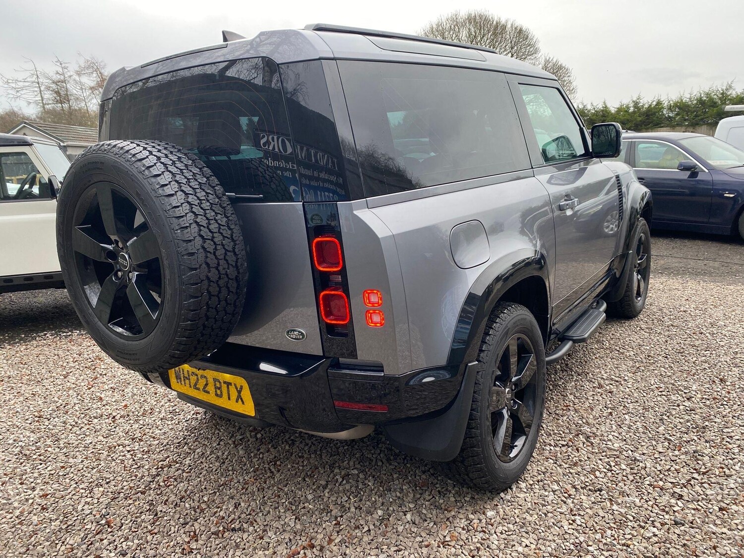 Used Land Rover Defender 90 for sale - 77190876: Photo 52