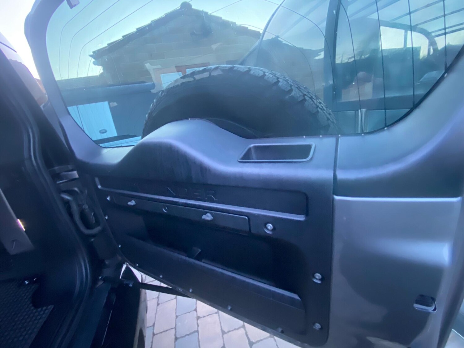 Used Land Rover Defender 90 for sale - 77190876: Photo 55