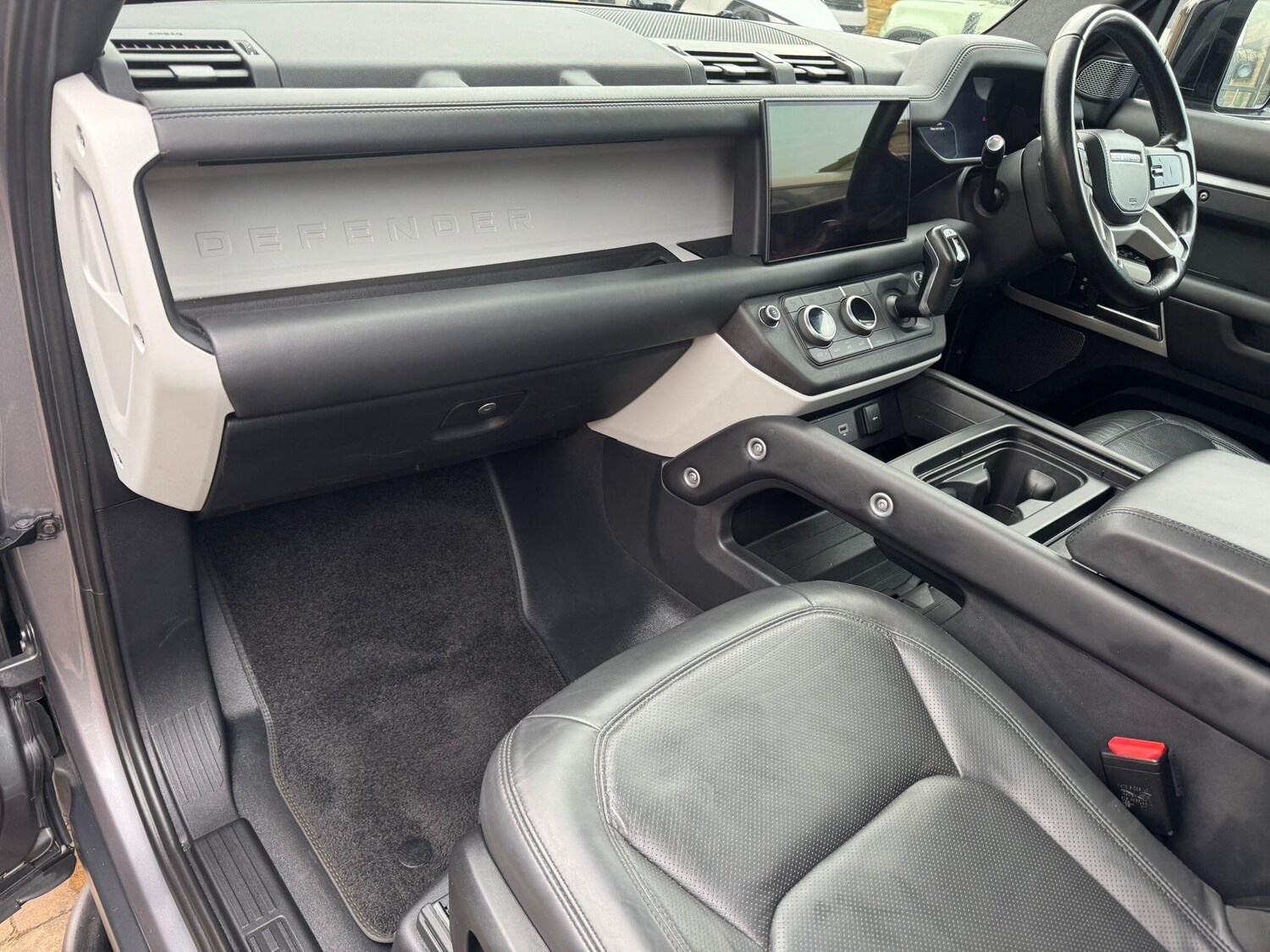 Used Land Rover Defender 90 for sale - 77190876: Photo 83