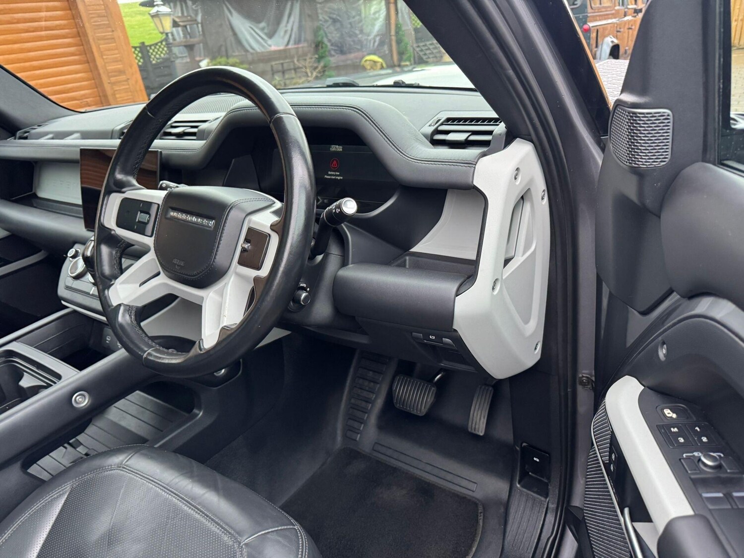 Used Land Rover Defender 90 for sale - 77190876: Photo 87