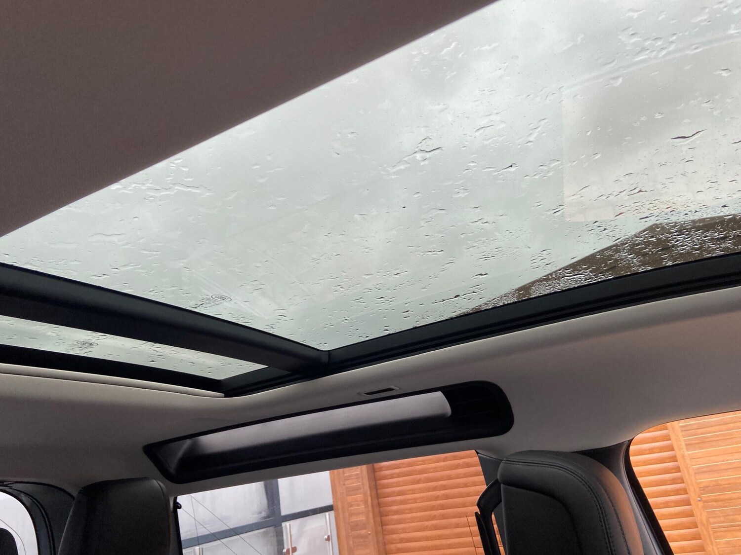 Used Land Rover Defender 90 for sale - 77190876: Photo 99