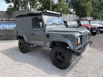 Used Land Rover Defender 2000 for sale - 78989130: Photo