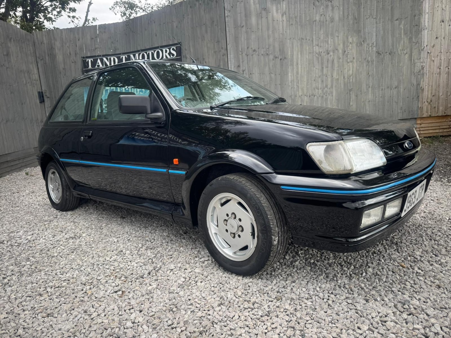 Used Ford Fiesta 1992 for sale - 76824983: Photo 4