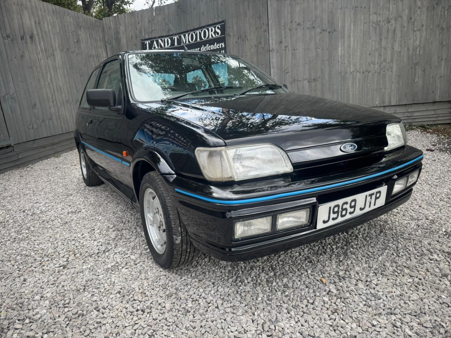 Used Ford Fiesta 1992 for sale - 76824983: Photo 9