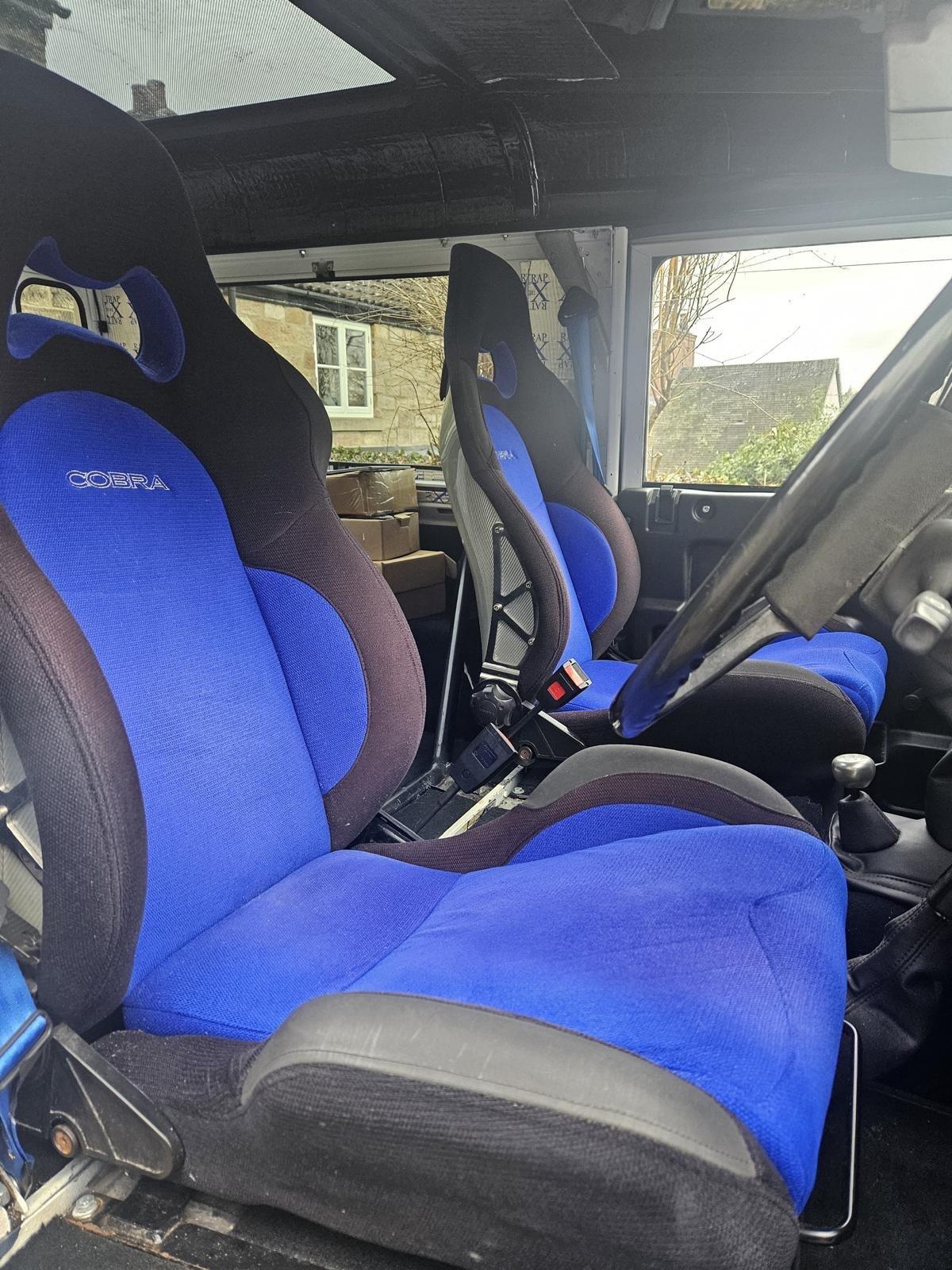 Used Land Rover Defender 90 for sale - 77722963: Photo 5