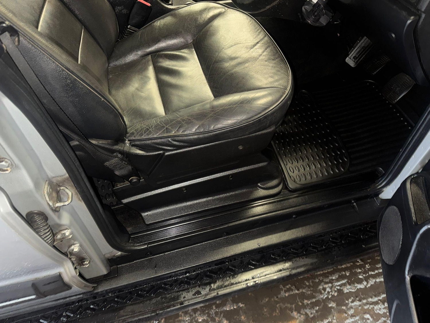 Used Land Rover Discovery 2004 for sale - 77331421: Photo 47