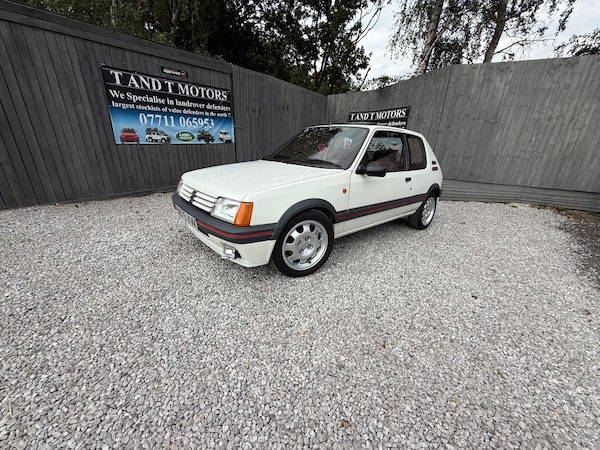 Used Peugeot 205 1987 for sale - 75681845: Photo 24