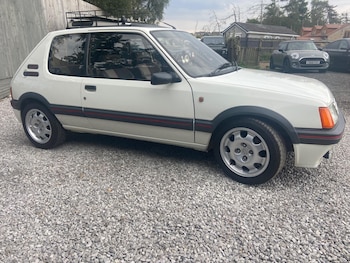 Used Peugeot 205 1987 for sale - 75681845: Photo