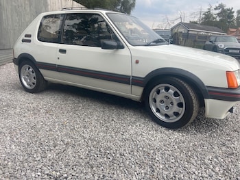 Used Peugeot 205 1987 for sale - 75681845: Photo