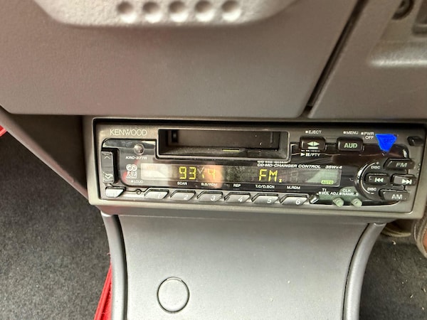 Used Peugeot 205 1987 for sale - 75681845: Photo 42