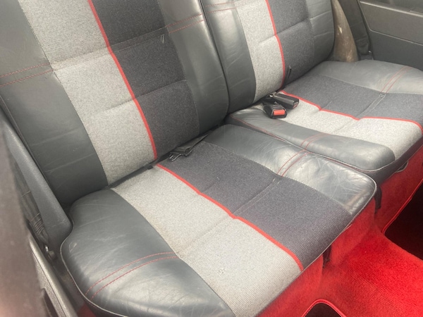 Used Peugeot 205 1987 for sale - 75681845: Photo 82