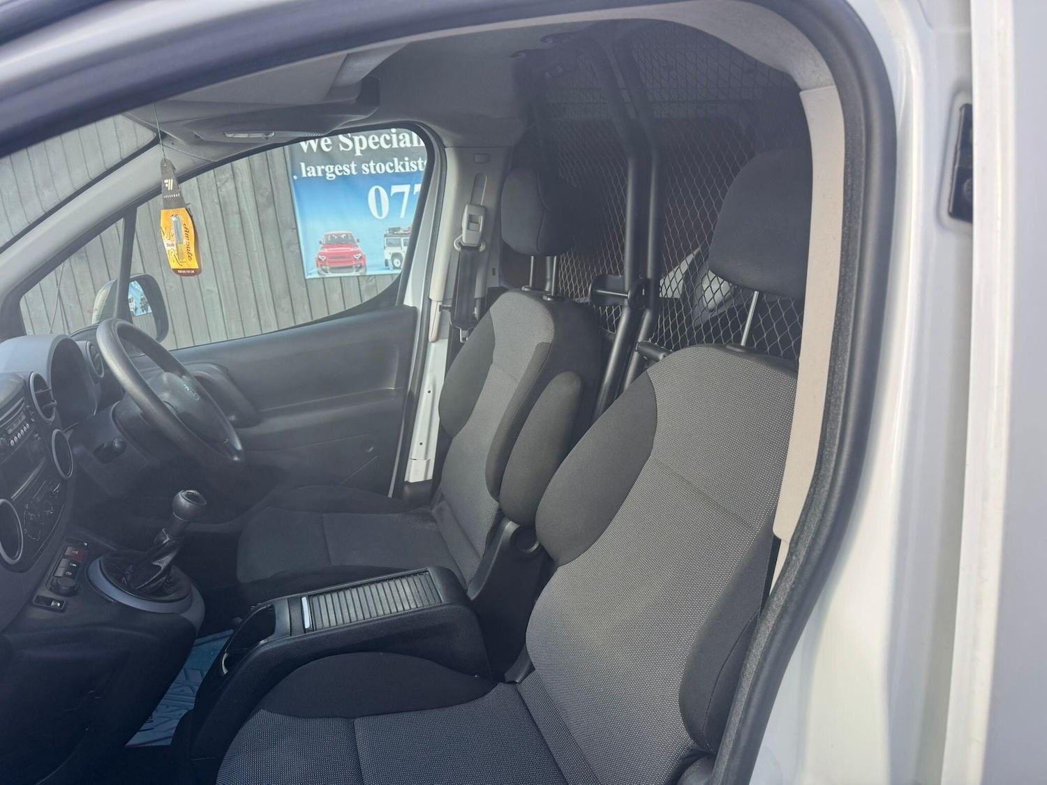 Used Peugeot Partner 2017 for sale - 77883522: Photo 30