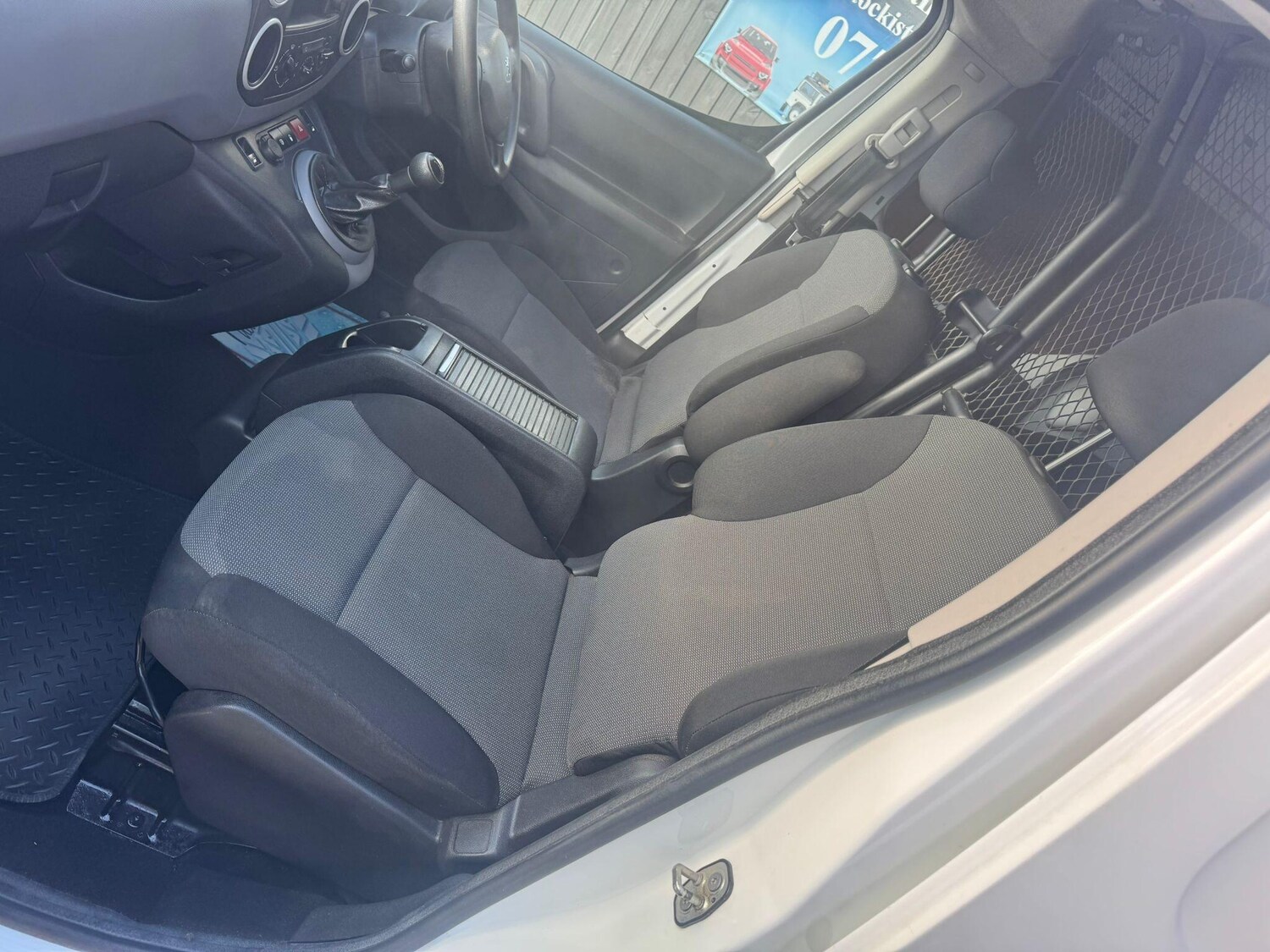 Used Peugeot Partner 2017 for sale - 77883522: Photo 38