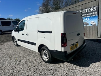 Used Peugeot Partner 2017 for sale - 77883522: Photo