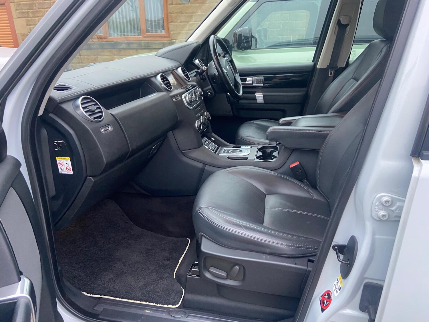 Used Land Rover Discovery 2016 for sale - 77441209: Photo 12