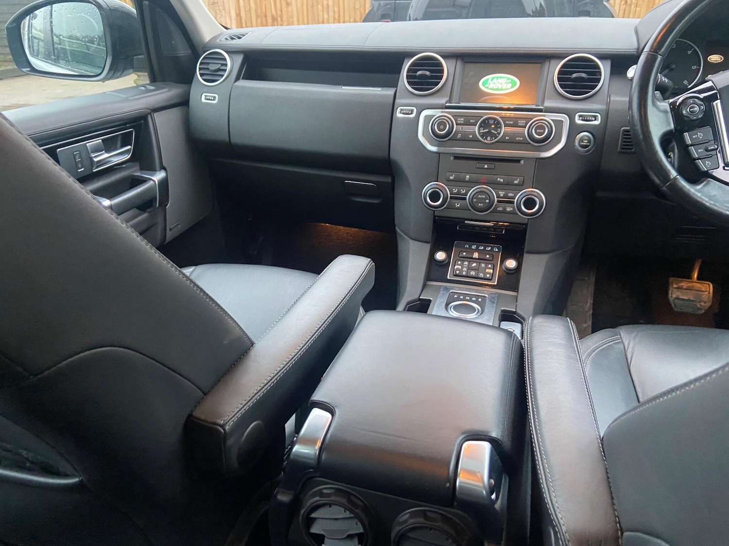 Used Land Rover Discovery 2016 for sale - 77441209: Photo 42