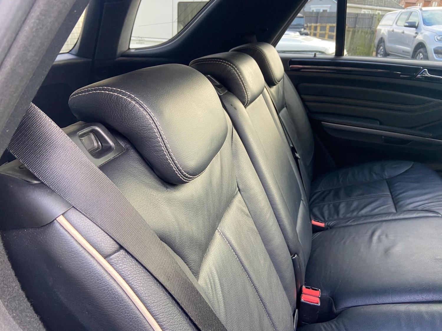 Used Mercedes-Benz M Class 2011 for sale - 77400443: Photo 21