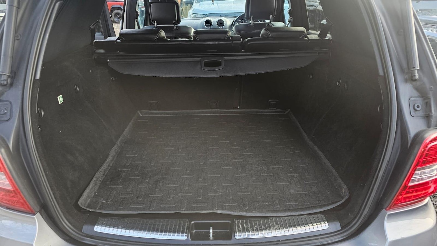 Used Mercedes-Benz M Class 2011 for sale - 77400443: Photo 62