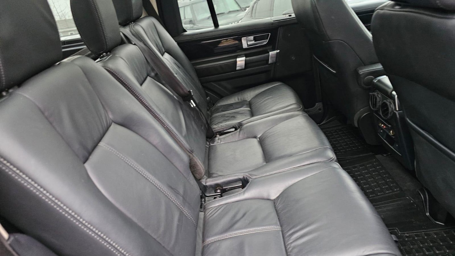 Used Land Rover Discovery 2016 for sale - 78127422: Photo 34