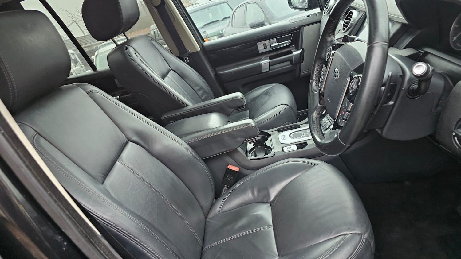 Used Land Rover Discovery 2016 for sale - 78127422: Photo 79