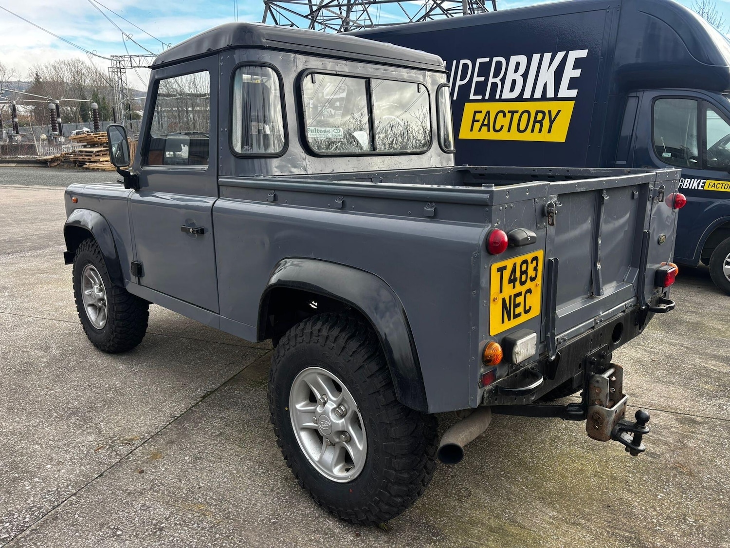Used Land Rover Defender 1999 for sale - 77575094: Photo 18