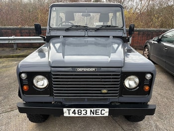 Used Land Rover Defender 1999 for sale - 77575094: Photo