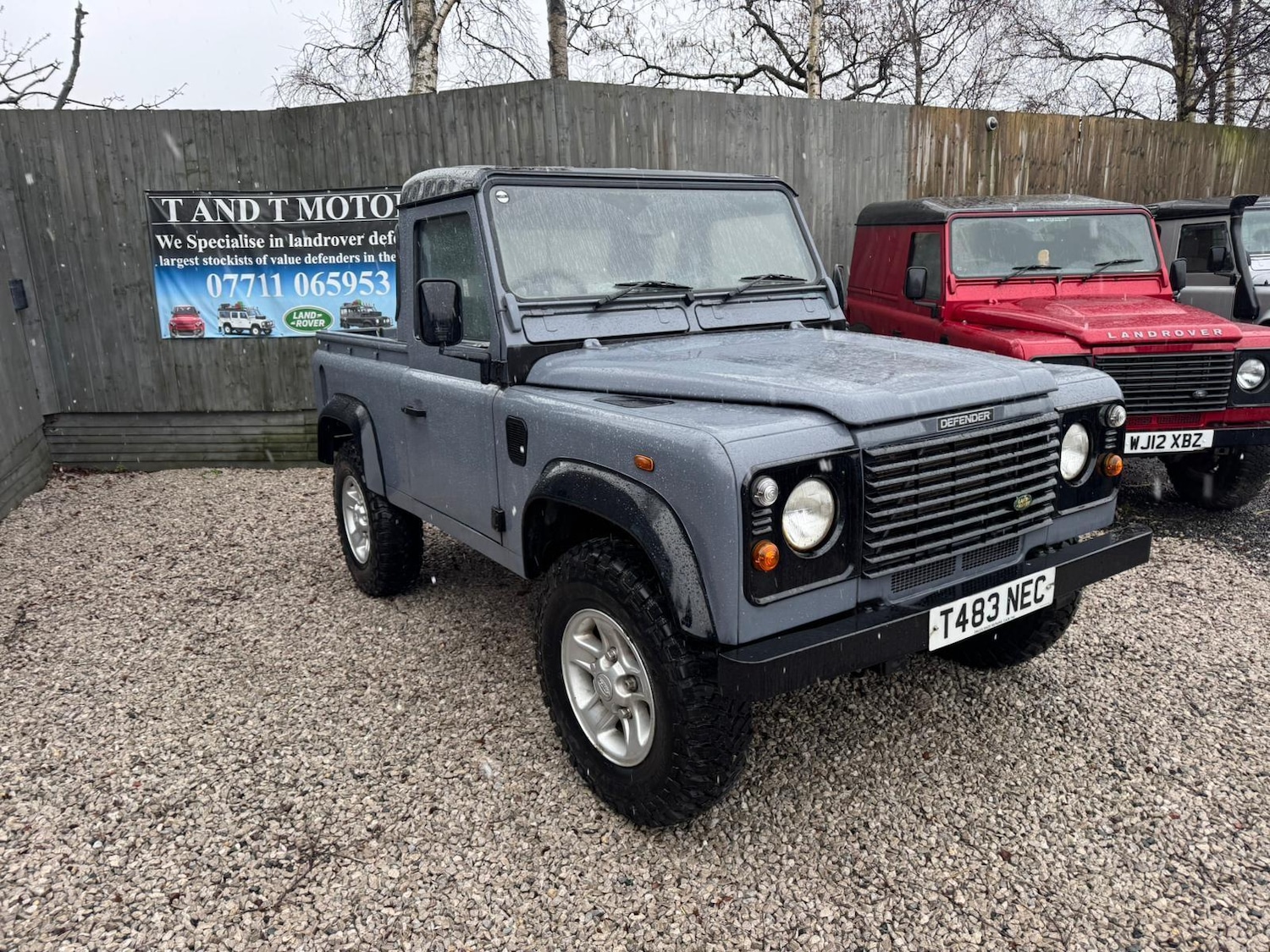 Used Land Rover Defender 1999 for sale - 77575094: Photo 5