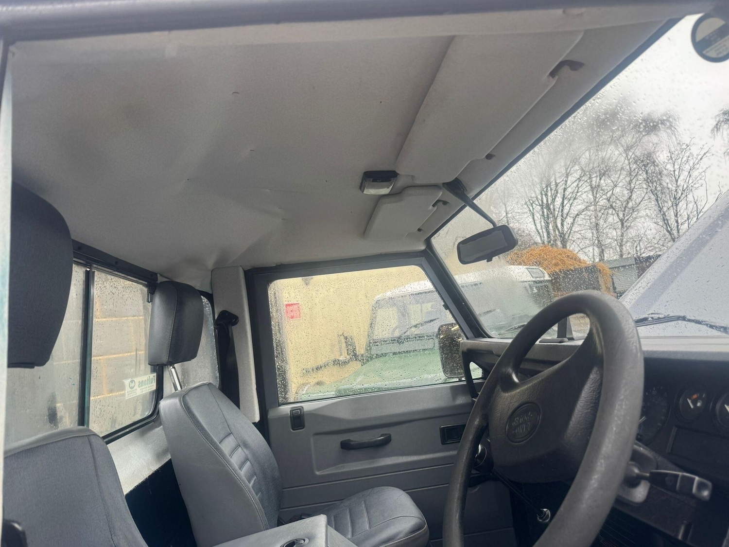 Used Land Rover Defender 1999 for sale - 77575094: Photo 68