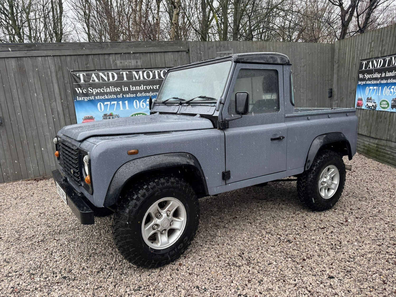 Used Land Rover Defender 1999 for sale - 77575094: Photo 76
