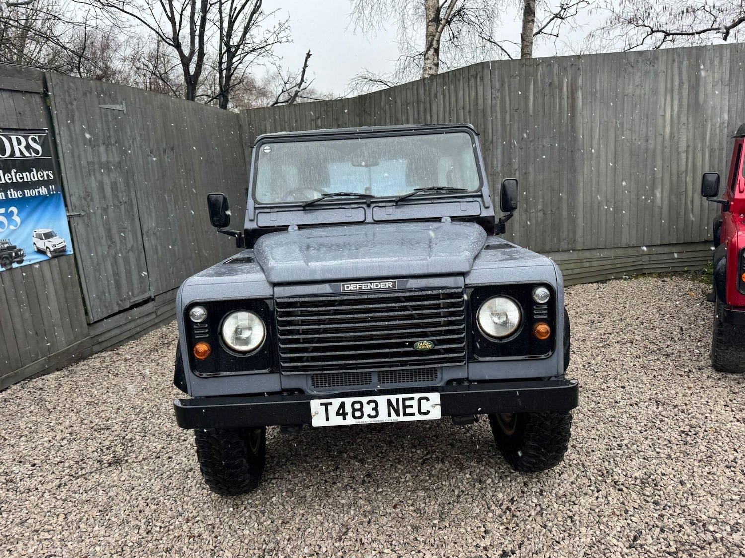 Used Land Rover Defender 1999 for sale - 77575094: Photo 8