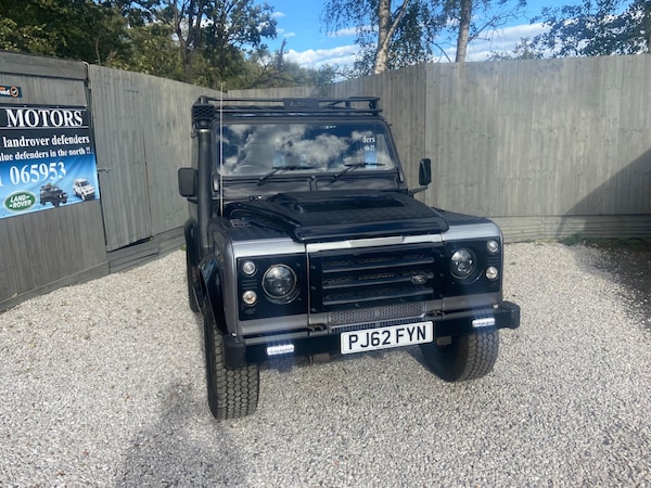 Used Land Rover Defender 90 2012 for sale - 76188440: Photo 14