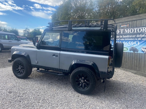 Used Land Rover Defender 90 2012 for sale - 76188440: Photo 20