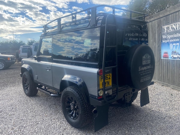 Used Land Rover Defender 90 2012 for sale - 76188440: Photo 22