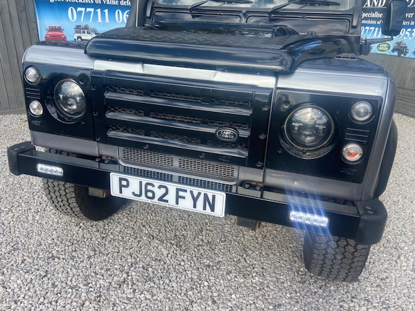 Used Land Rover Defender 90 2012 for sale - 76188440: Photo 27