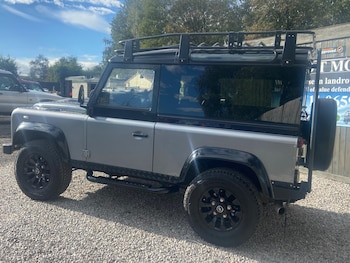 Used Land Rover Defender 90 2012 for sale - 76188440: Photo 2