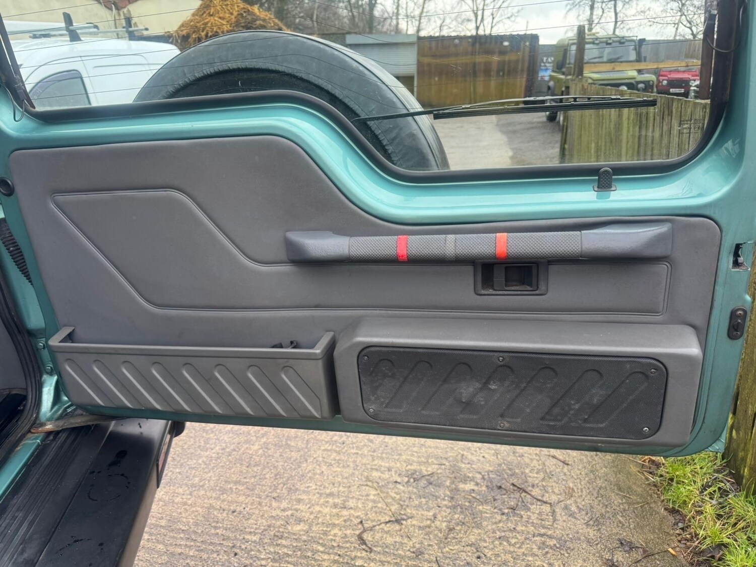 Used Land Rover Discovery 1997 for sale - 77496054: Photo 82