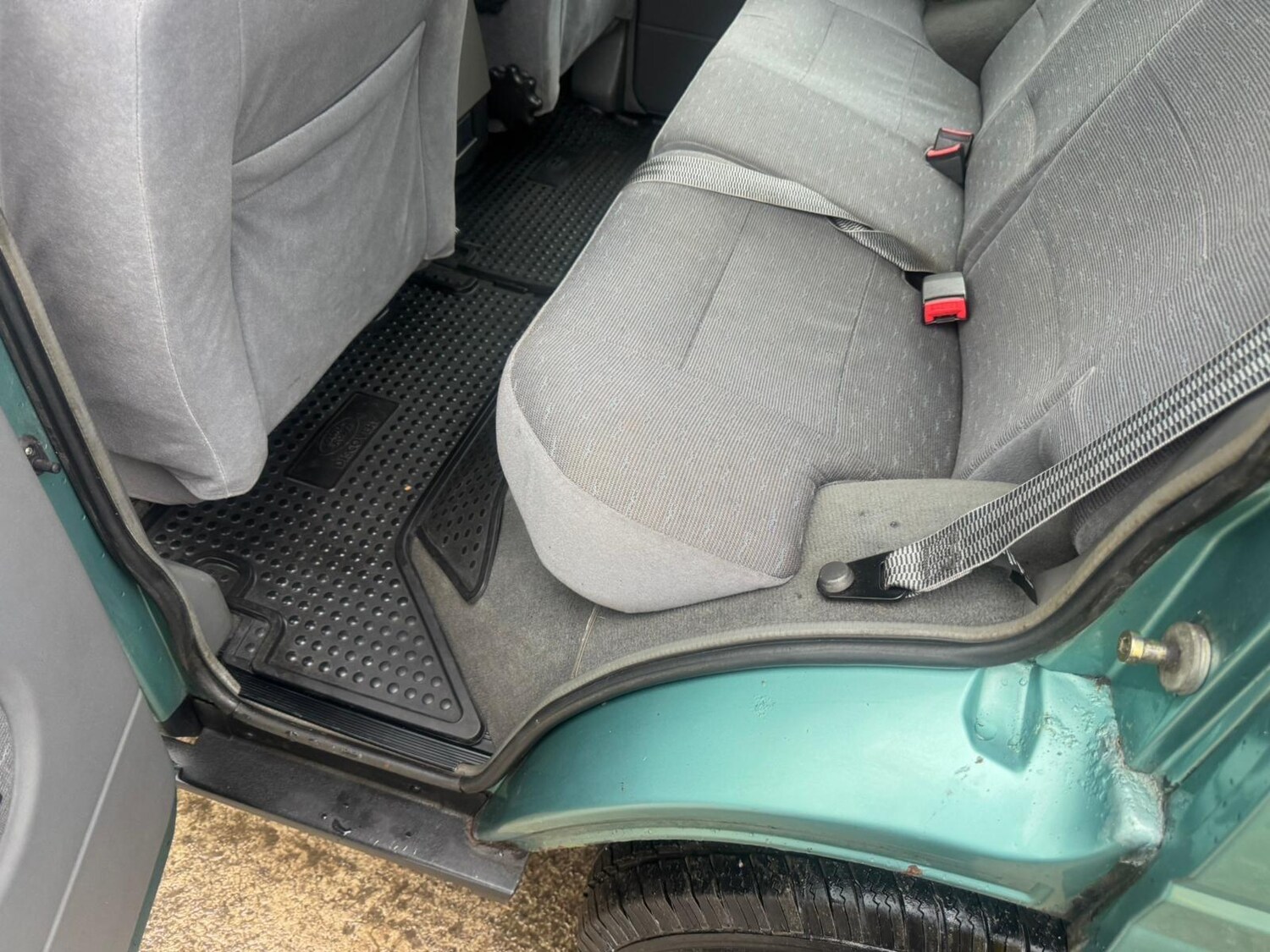 Used Land Rover Discovery 1997 for sale - 77496054: Photo 94