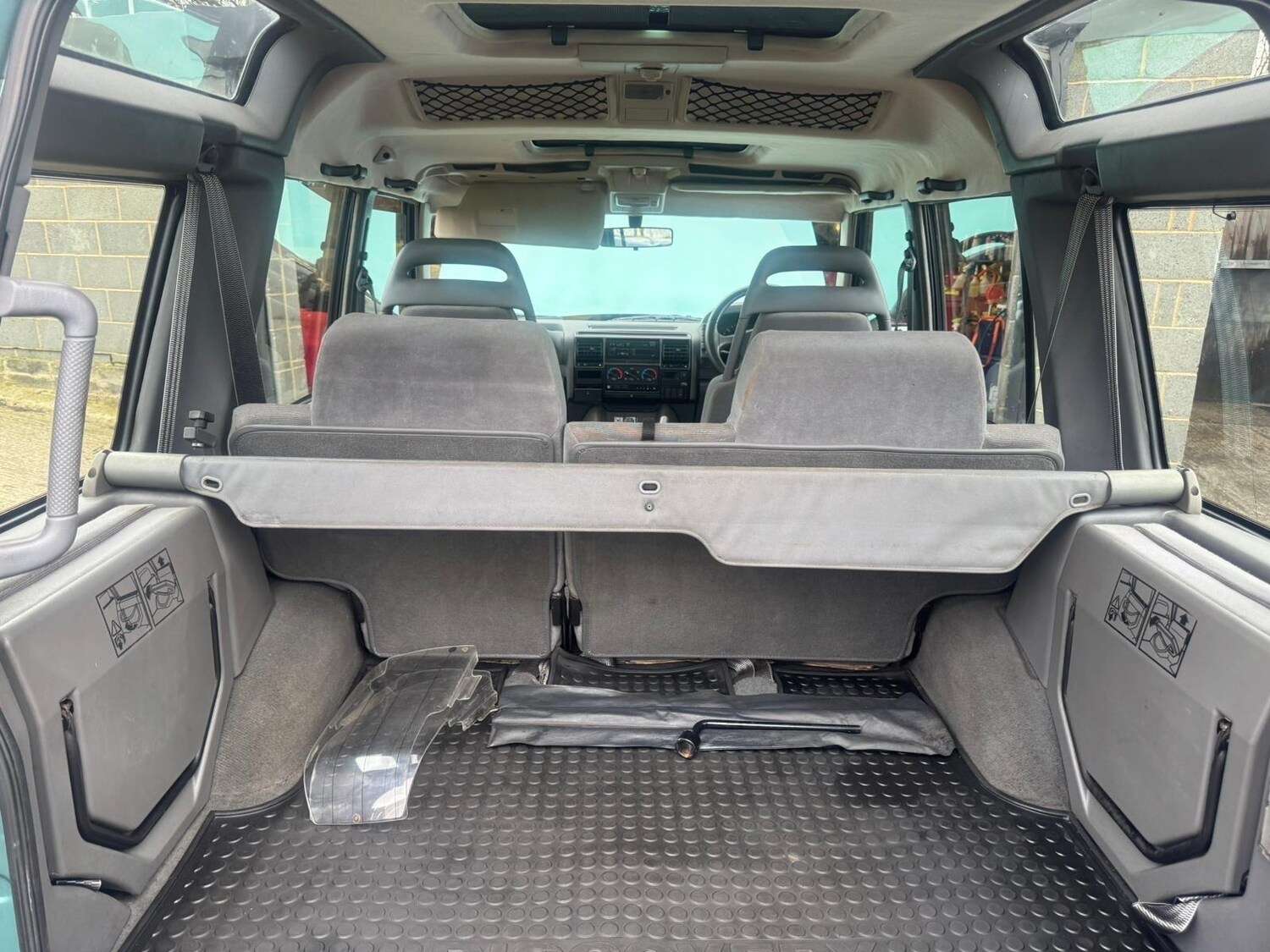 Used Land Rover Discovery 1997 for sale - 77496054: Photo 95