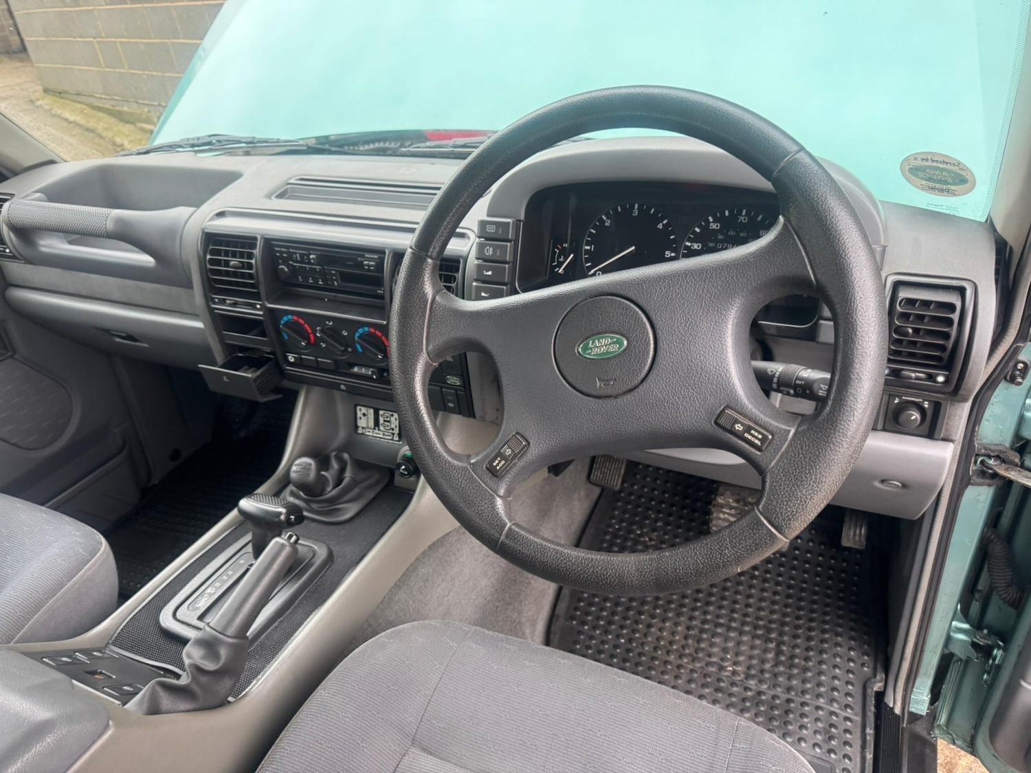 Used Land Rover Discovery 1997 for sale - 77496054: Photo 97