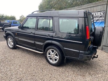 Used Land Rover Discovery 2004 for sale - 75906347: Photo