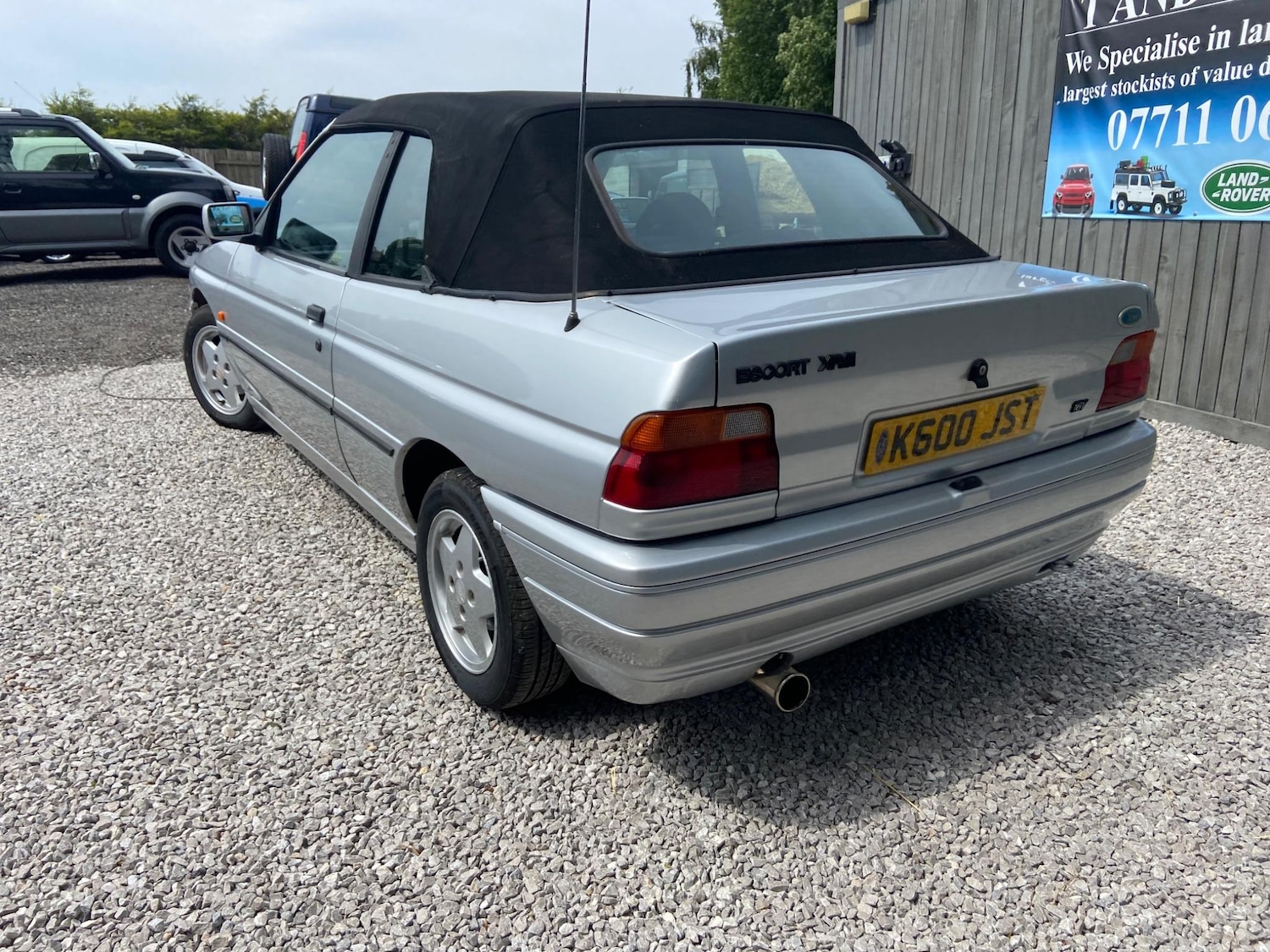 Used Ford Escort for sale - 76513511: Photo 44