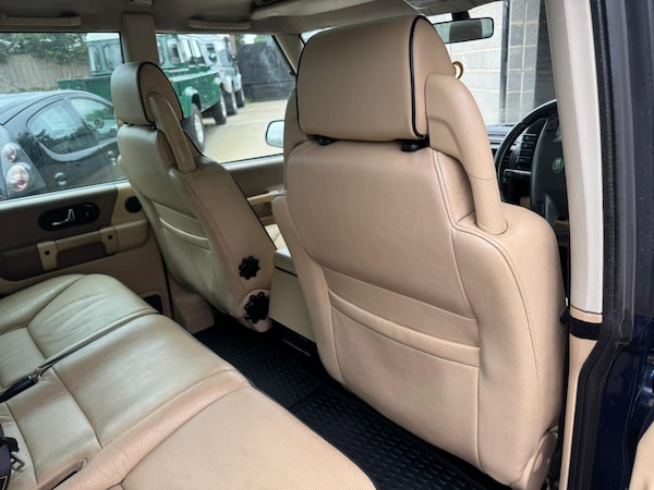 Used Land Rover Discovery 2004 for sale - 76059869: Photo 46