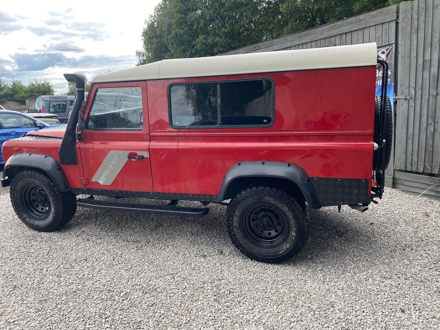 Vehicle 28