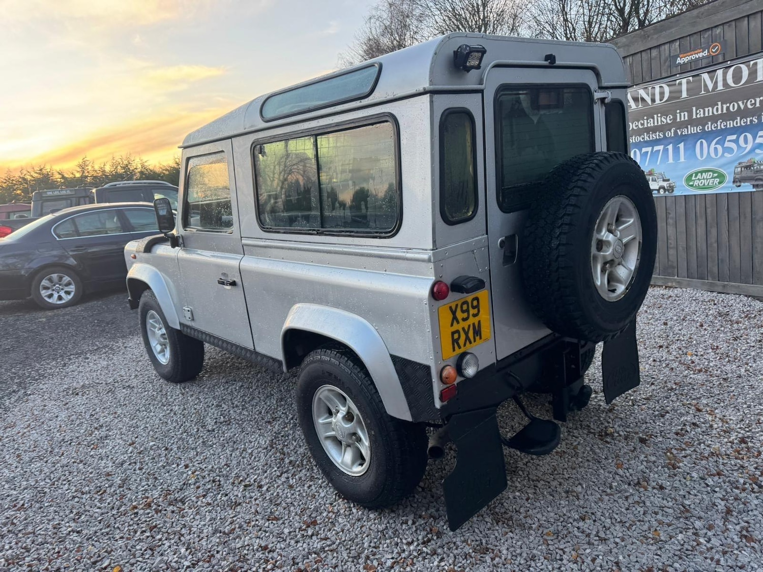 Used Land Rover Defender 90 2002 for sale - 76786631: Photo 18