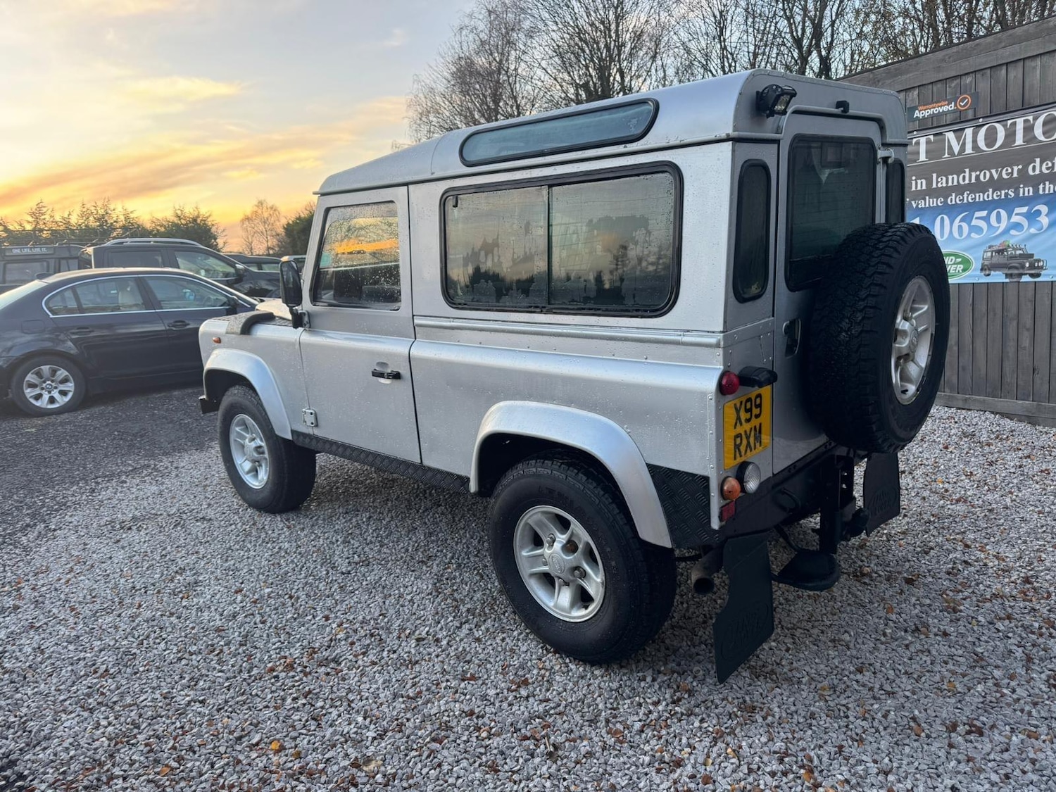 Used Land Rover Defender 90 2002 for sale - 76786631: Photo 37