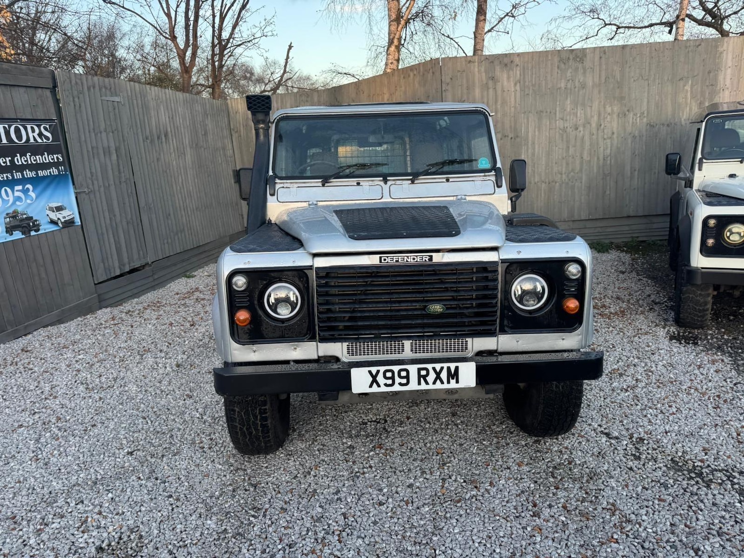 Used Land Rover Defender 90 2002 for sale - 76786631: Photo 39