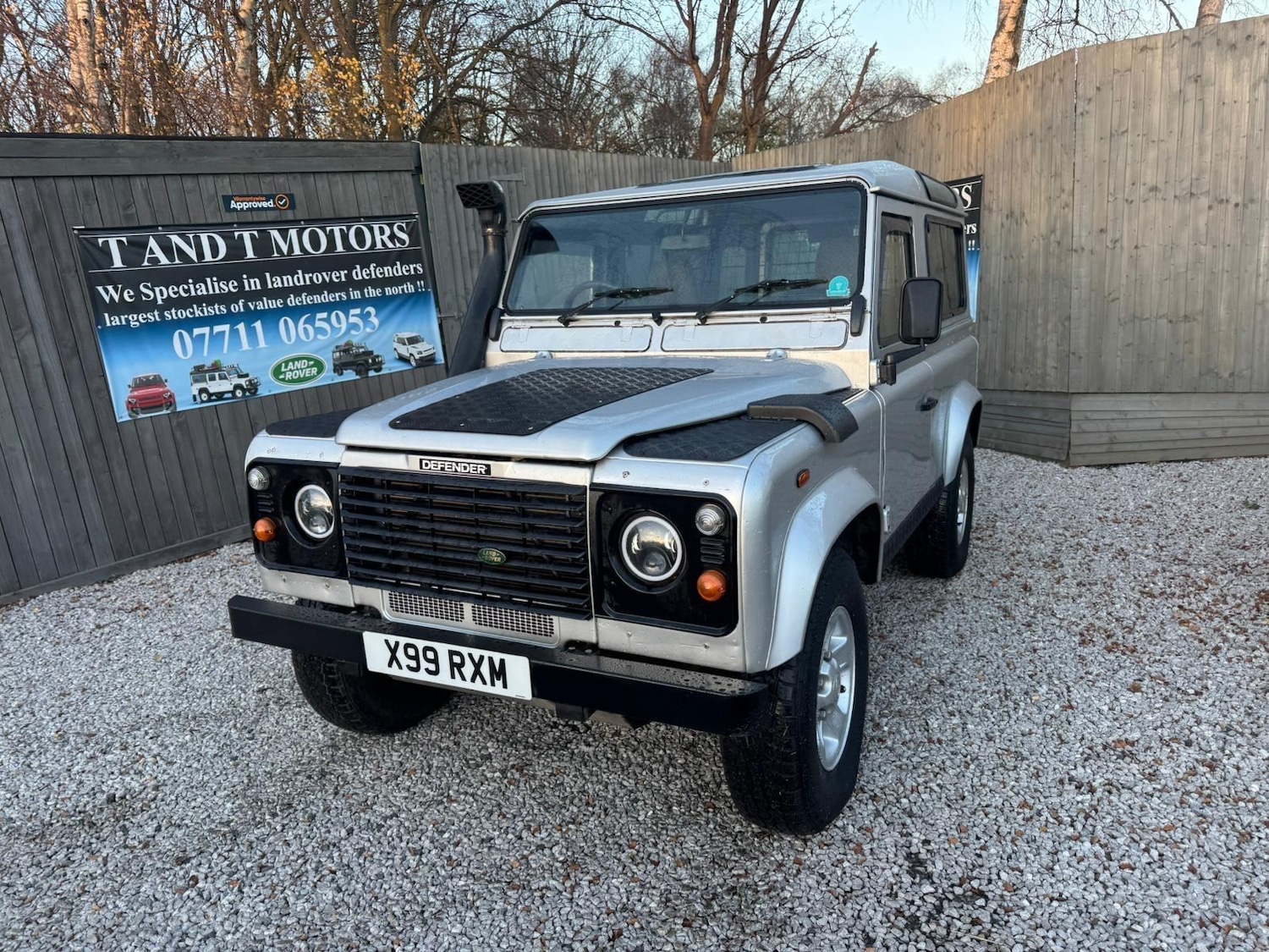 Used Land Rover Defender 90 2002 for sale - 76786631: Photo 43